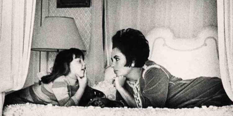 Maria Burton figlia adottiva Liz Taylor