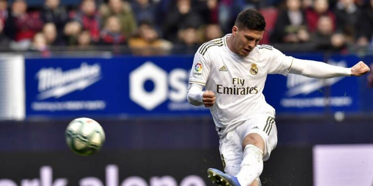 Calciomercato Fiorentina - Luka Jovic, attaccante serbo proveniente dal Real Madrid (Foto LaPresse)