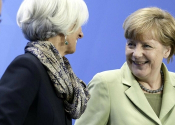 Christine Lagarde, presidente Bce, con Angela Merkel (LaPresse)