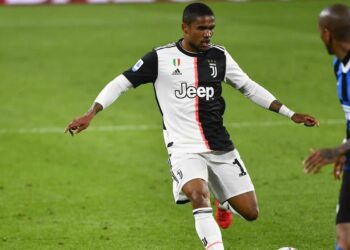 douglas costa