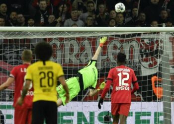 Lukas Hradecky, portiere finlandese del Bayer Leverkusen (Foto LaPresse)