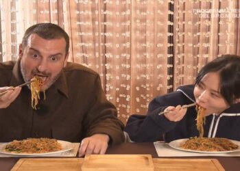 Mukbang Costantino della gherardesca