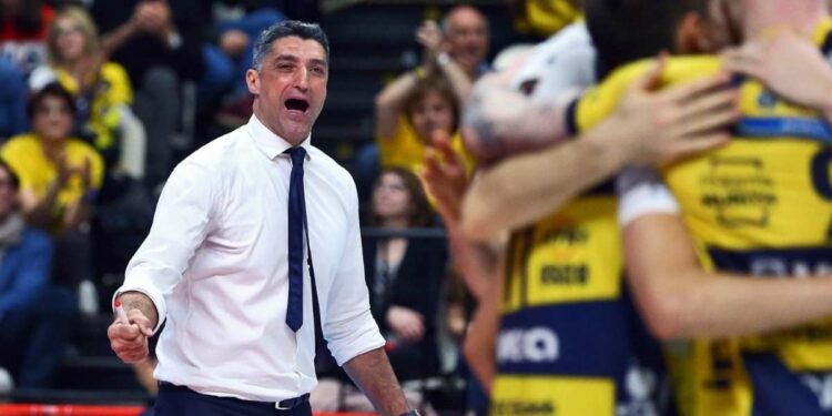 Diretta Civitanova Modena - Andrea Giani, allenatore del Modena Volley (da Facebook ufficiale)