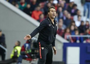 Pronostici Siviglia Manchester United - Julen Lopetegui, allenatore del Siviglia (Foto LaPresse)