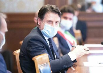 Il presidente del Consiglio Giuseppe Conte (LaPresse)