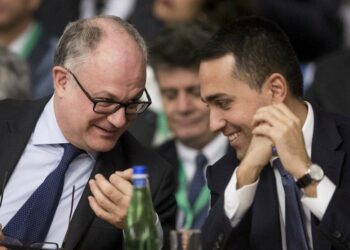 Roberto Gualtieri, ministro dell'Economia, con Luigi Di Maio, ministro degli Esteri (LaPresse)