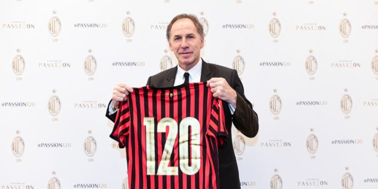 Franco Baresi, alla festa per i 120 anni del Milan (LaPresse)