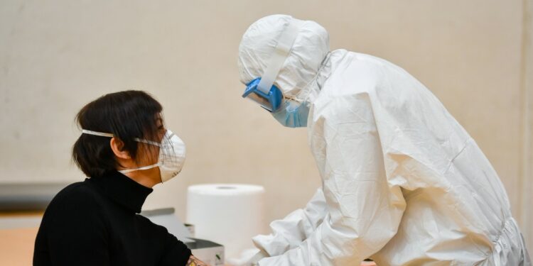 Test coronavirus (Foto LaPresse)