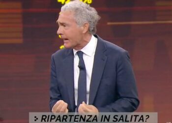 Massimo Giletti urla a Non è l'Arena