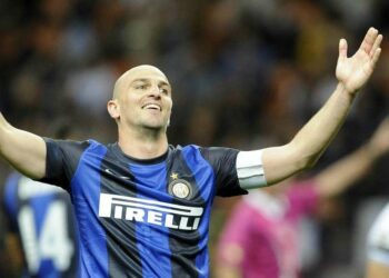 Esteban Cambiasso con la maglia dell'Inter (Foto LaPresse)