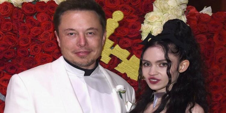 Elon Musk e la compagna Grimes