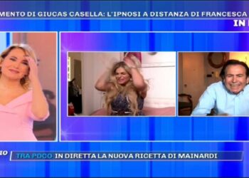 Francesca Cipriani ipnotizzata da Giucas Casella a Pomeriggio 5