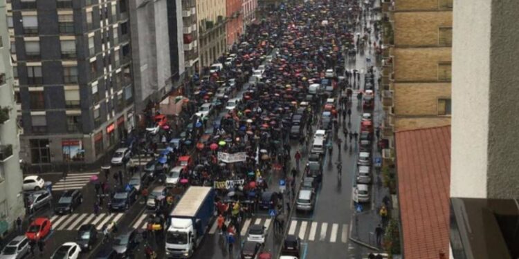 Proteste a Milano per Floyd (Facebook)