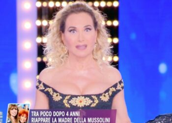 Barbara D'Urso conduce Live