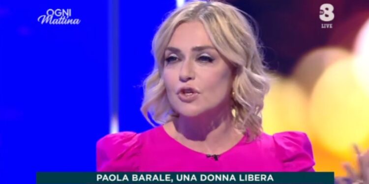 Paola Barale (TV8)