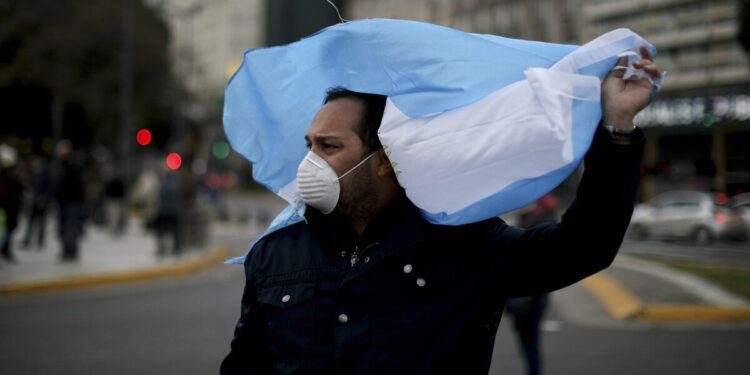 Manifestazione a Buenos Aires (LaPresse)