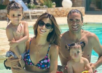 Federica Nargi e Alessandro Matri con le figlie (Foto: Instagram)