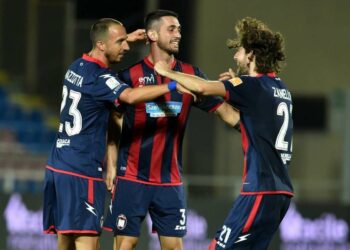 Video Crotone Giugliano (Foto LaPresse)