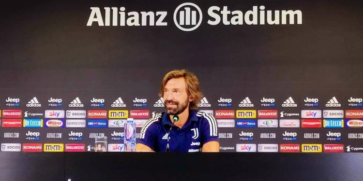 Andrea Pirlo allenatore della Juventus (da Twitter)