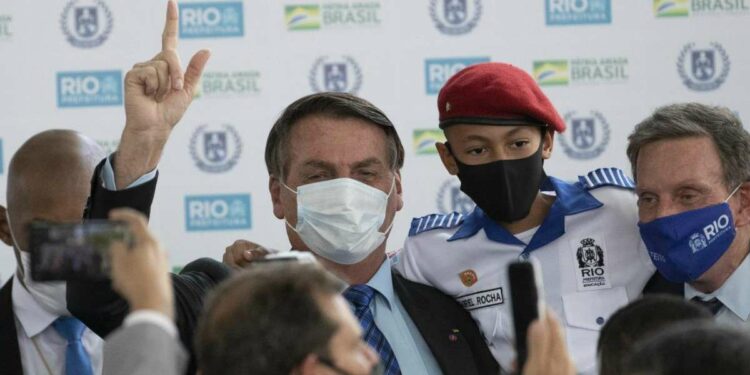 Il presidente del Brasile, Jair Bolsonaro (LaPresse)