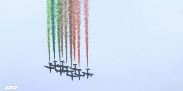 Frecce Tricolori su Monza, foto Twitter