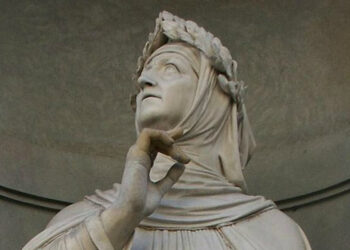 La statua di Francesco Petrarca a Firenze (da Wikipedia)