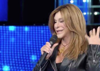 Carmen Russo è Sabrina Salerno