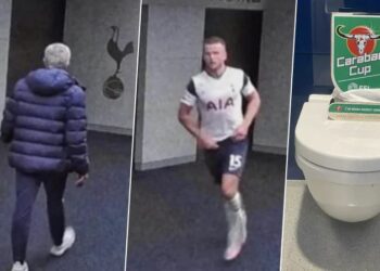 Dier in bagno durante Tottenham-Chelsea