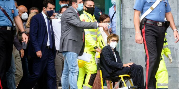 Giulia Bongiorno dopo incidente in aula (Foto: LaPresse)