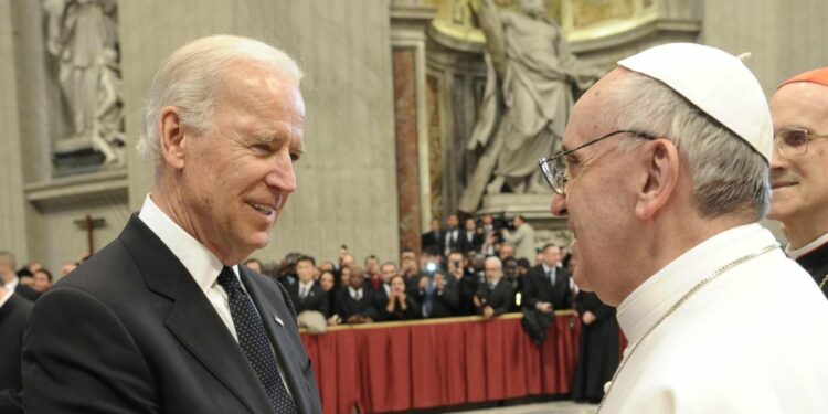 Joe Biden e Papa Francesco