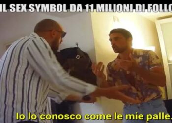 Lo scherzo delle Iene a Michele Morrone - Screenshot da video