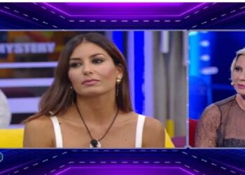 Elisabetta Gregoraci e Antonella Elia al Grande Fratello Vip 2020 - Screenshot da video