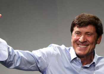 Il cantante Gianni Morandi