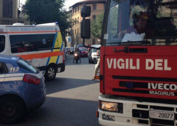 L'incendio di una palazzina a Roma