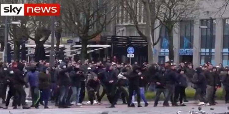 Lockdown, proteste in Olanda