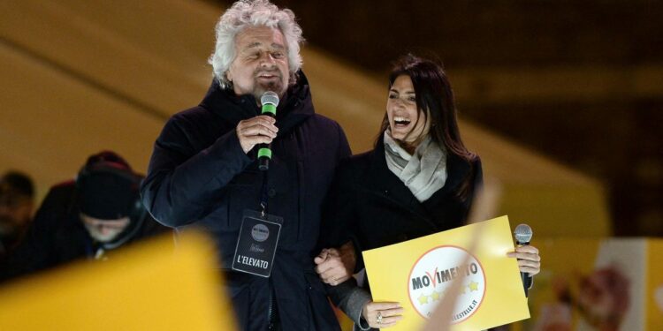 Beppe Grillo e Virginia Raggi (Foto: LaPresse)