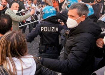 Protesta dei ristoratori a Roma (LaPresse)