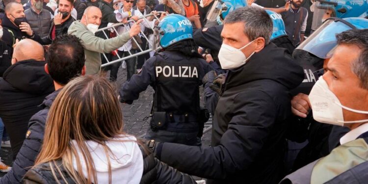 Protesta dei ristoratori a Roma (LaPresse)