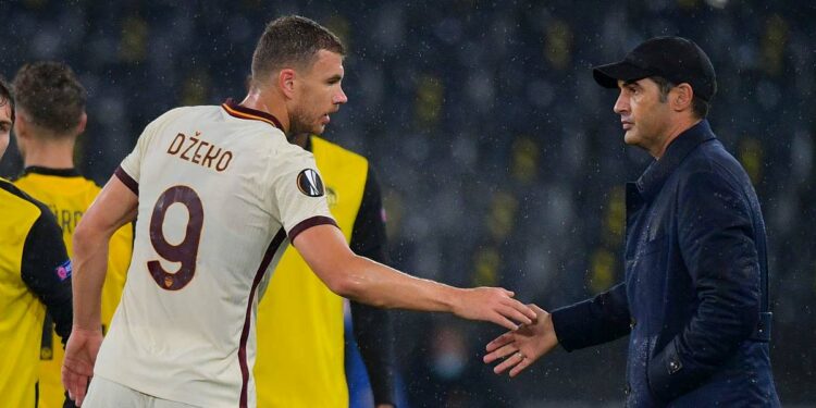 Calciomercato Roma - Paulo Fonseca e Edin Dzeko (LaPresse)