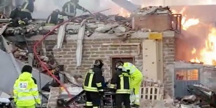 Esplosione e incendio (Foto: YouTube)