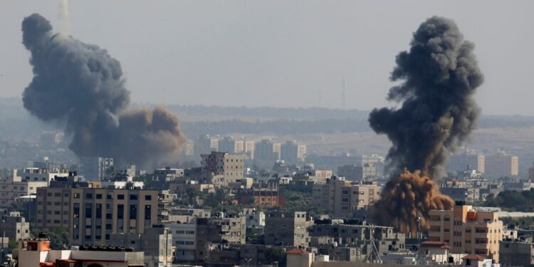 Raid su Gaza City