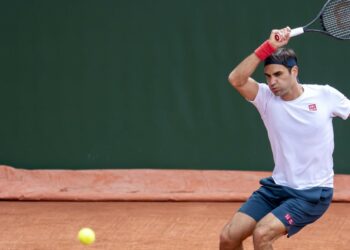 Roger Federer ha perso al rientro, sconfitto da Andujar al Ginevra Open (Foto LaPresse)