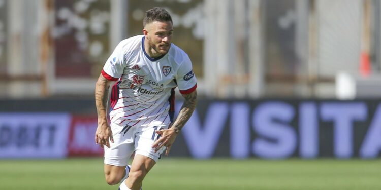 Calciomercato Napoli - Nahitan Nandez, centrocampista del Cagliari (Foto LaPresse)