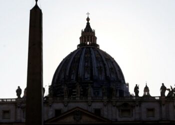 La basilica di San Pietro (LaPresse)