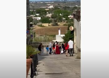 Rissa ad un matrimonio in Salento (Screen da Youtube)