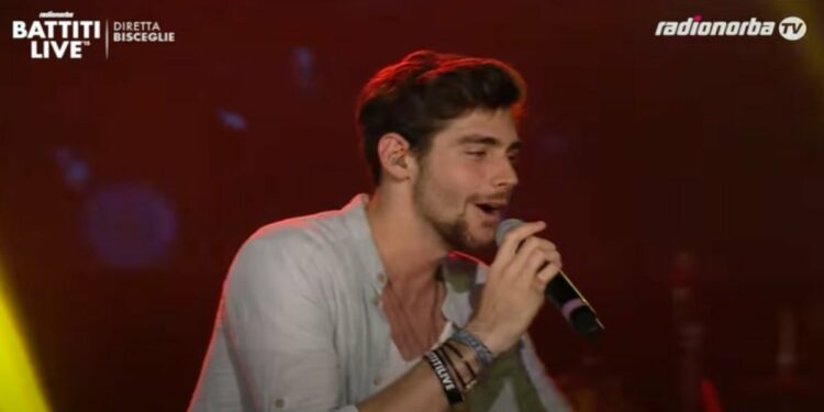 Alvaro Soler a Battiti Live 2015 (foto: Youtube)