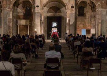 "VianDante" in Sant'Ambrogio (Foto Fabio Zavattieri)