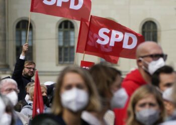 Manifestazione dell'Spd in Germania (LaPresse)