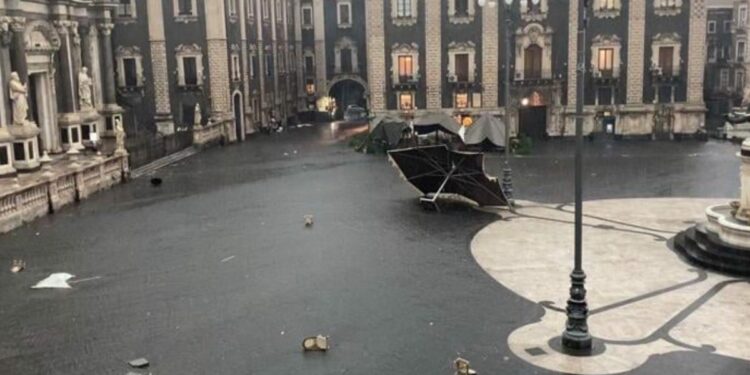 Tornado a Catania (foto: Facebook del Comune)