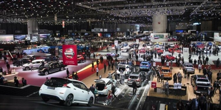 Il Salone dell'auto di Ginevra del 2018 (Lapresse)